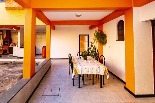 Varanda de casa à venda com 7 quartos, 360m² em Dom Silverio, Belo Horizonte