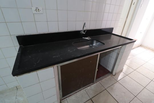 Cozinha de casa para alugar com 3 quartos, 200m² em Nossa Senhora Aparecida, Uberlândia