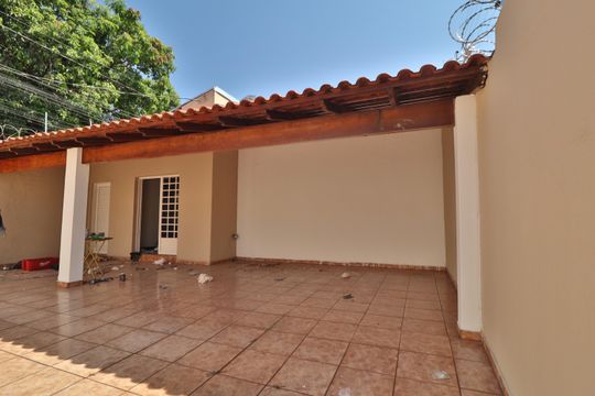 Varanda da Sala de casa para alugar com 3 quartos, 200m² em Nossa Senhora Aparecida, Uberlândia