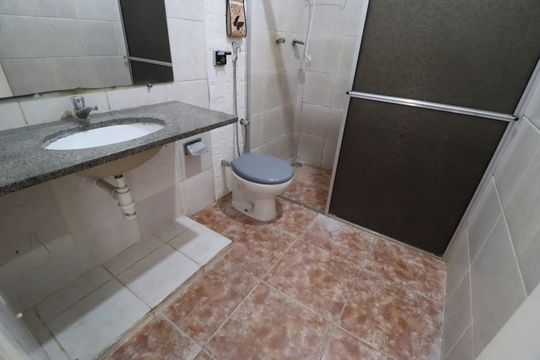 Banheiro Social de casa para alugar com 3 quartos, 200m² em Nossa Senhora Aparecida, Uberlândia