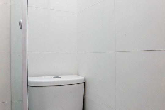 Banheiro de apartamento para alugar com 1 quarto, 36m² em Petrópolis, Porto Alegre