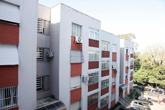Cozinha + Área de Serviço Vista de apartamento para alugar com 1 quarto, 36m² em Petrópolis, Porto Alegre