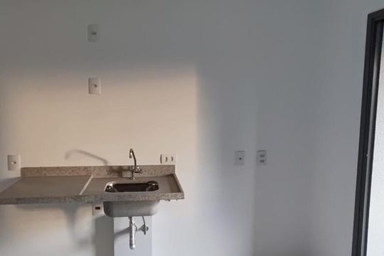 Cozinha de kitnet/studio à venda com 1 quarto, 25m² em Butantã, São Paulo