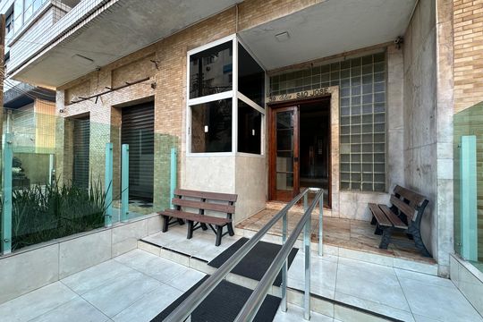 Hall de entrada de apartamento para alugar com 1 quarto, 25m² em Itararé, São Vicente
