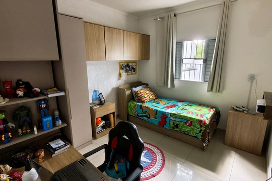 Quarto de casa à venda com 3 quartos, 265m² em Jardim Martins, Jundiaí