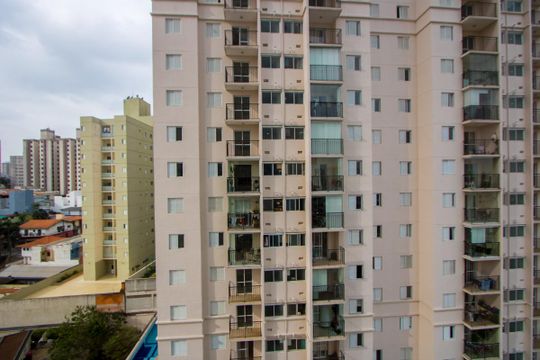 Vista da varanda de apartamento à venda com 2 quartos, 67m² em Vila Valparaíso, Santo André