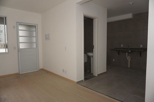 Sala de apartamento para alugar com 2 quartos, 48m² em Jardim Sao Luiz, Embu das Artes