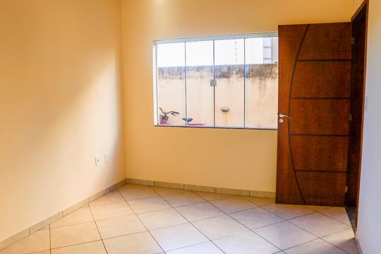 Sala de apartamento para alugar com 2 quartos, 55m² em Terra Firme, Rio das Ostras