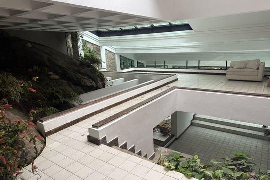 Área externa de casa para alugar com 5 quartos, 1000m² em Joá, Rio de Janeiro