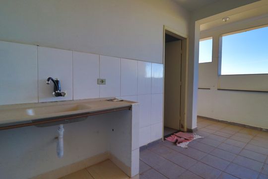 Cozinha de kitnet/studio para alugar com 1 quarto, 40m² em Pacaembu, Uberlândia