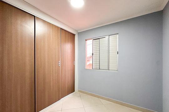 Quarto 3 de casa de condomínio para alugar com 3 quartos, 77m² em Jardim das Quatro Marias, São Bernardo do Campo