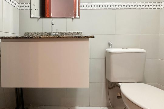 Lavabo de casa de condomínio para alugar com 3 quartos, 77m² em Jardim das Quatro Marias, São Bernardo do Campo