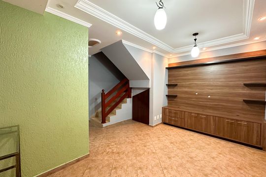 Casa de Condomínio para alugar com 3 quartos, 77m² em Jardim das Quatro Marias, São Bernardo do Campo