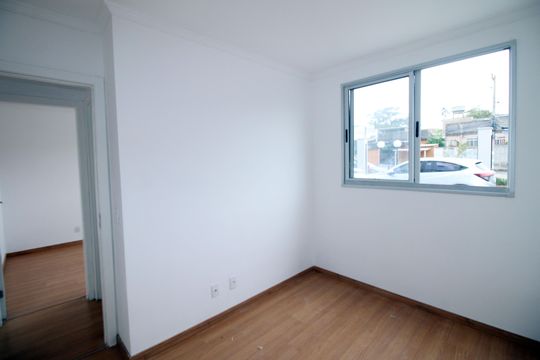 Quarto 2 de apartamento à venda com 2 quartos, 45m² em Irajá, Rio de Janeiro