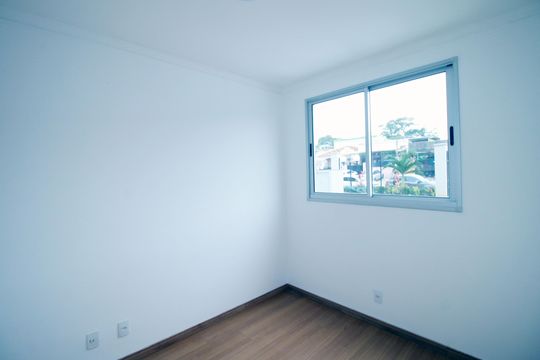 Quarto 1 de apartamento à venda com 2 quartos, 45m² em Irajá, Rio de Janeiro