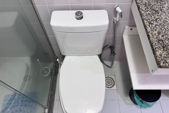 Banheiro Social de apartamento para alugar com 3 quartos, 81m² em Recreio dos Bandeirantes, Rio de Janeiro