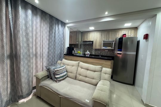Sala de apartamento à venda com 2 quartos, 47m² em Novo Osasco, Osasco