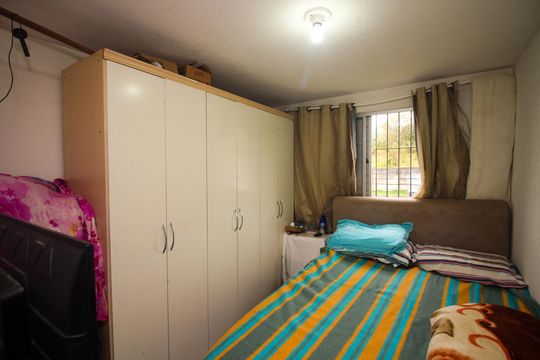 Quarto 1 de apartamento à venda com 2 quartos, 43m² em São José, Porto Alegre