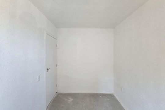 Quarto 2 de apartamento para alugar com 2 quartos, 44m² em Vila Nova Bonsucesso, Guarulhos