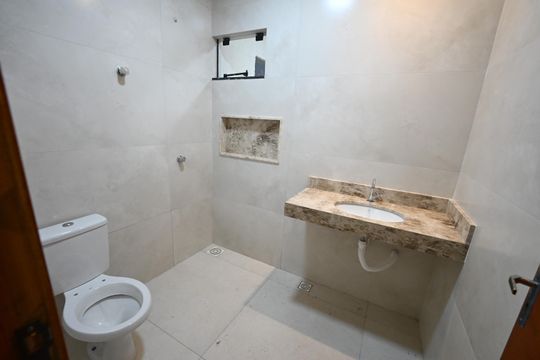Casa à venda com 2 quartos, 114m² em Loteamento Alphaville Residencial, Goiânia