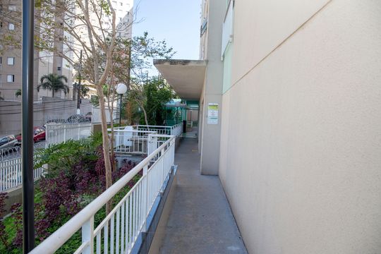 Área comum de apartamento para alugar com 2 quartos, 44m² em Canhema, Diadema