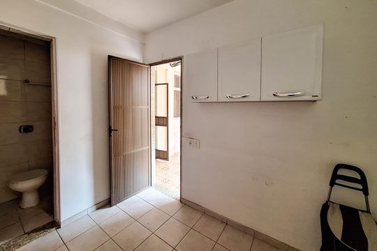 Quarto de Serviço de apartamento para alugar com 2 quartos, 84m² em Ingá, Niterói