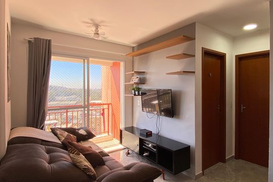 Apartamento à venda com 2 quartos, 45m² em Helena Maria, Osasco