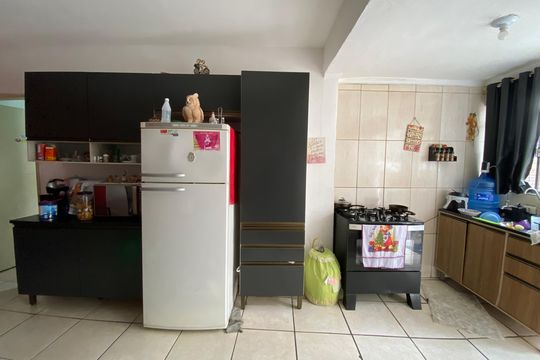 Sala/Cozinha de casa à venda com 1 quarto, 158m² em Vila Albano, São Paulo
