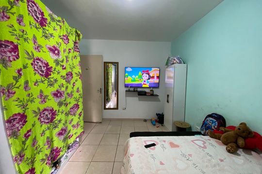Quarto  de casa à venda com 1 quarto, 158m² em Vila Albano, São Paulo