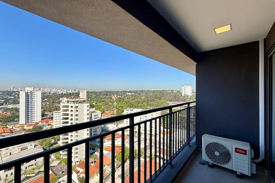 Sacada de kitnet/studio para alugar com 1 quarto, 25m² em Santo Amaro, São Paulo