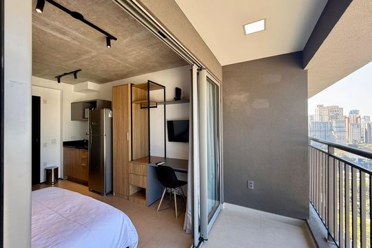 Sacada de kitnet/studio para alugar com 1 quarto, 25m² em Santo Amaro, São Paulo