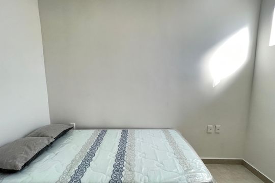 Studio - Quarto/Sala/Cozinha de kitnet/studio para alugar com 1 quarto, 15m² em Cidade São Francisco, São Paulo