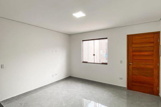 Sala de casa à venda com 2 quartos, 80m² em Vila Paranagua, São Paulo