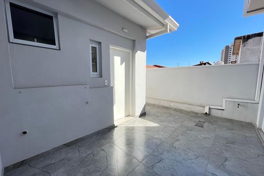Área comum de kitnet/studio para alugar com 1 quarto, 24m² em Cidade São Francisco, São Paulo