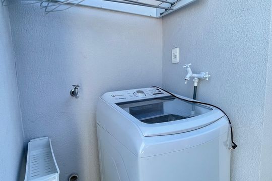 Área de Serviço de kitnet/studio para alugar com 1 quarto, 24m² em Cidade São Francisco, São Paulo