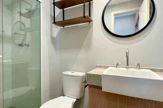 Banheiro da Suíte de apartamento para alugar com 1 quarto, 38m² em Pinheiros, São Paulo