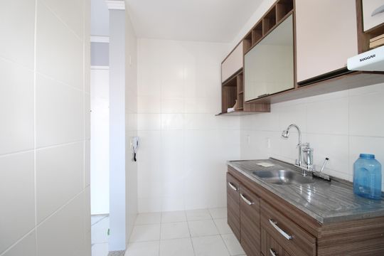Cozinha de apartamento à venda com 2 quartos, 48m² em Parque Dom Joao Neri, São Paulo