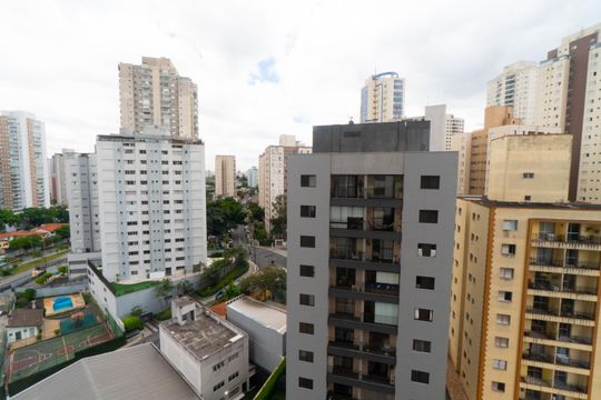 Vista da Sacada da Sala de apartamento para alugar com 3 quartos, 82m² em Vila Santa Catarina, São Paulo