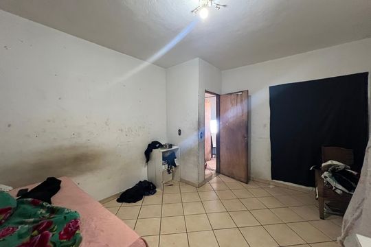 Casa para alugar com 7 quartos, 300m² em Nacional, Contagem