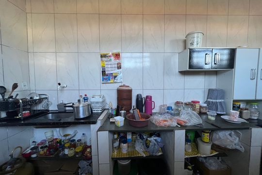 Casa para alugar com 7 quartos, 300m² em Nacional, Contagem