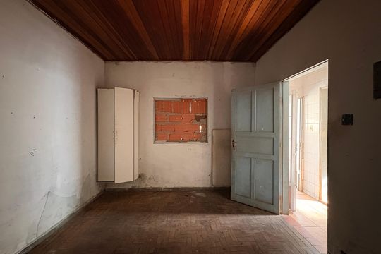 Quarto 2 de casa à venda com 3 quartos, 180m² em Cidade São Jorge, Santo André