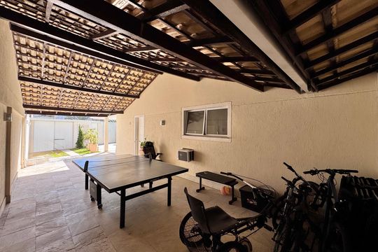 Área externa de casa de condomínio à venda com 4 quartos, 191m² em Recreio dos Bandeirantes, Rio de Janeiro