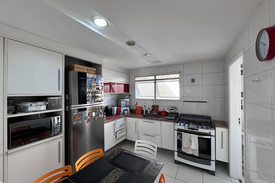 Cozinha de casa de condomínio à venda com 4 quartos, 191m² em Recreio dos Bandeirantes, Rio de Janeiro