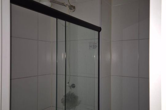 Banheiro de apartamento à venda com 2 quartos, 34m² em Jaguaré, São Paulo