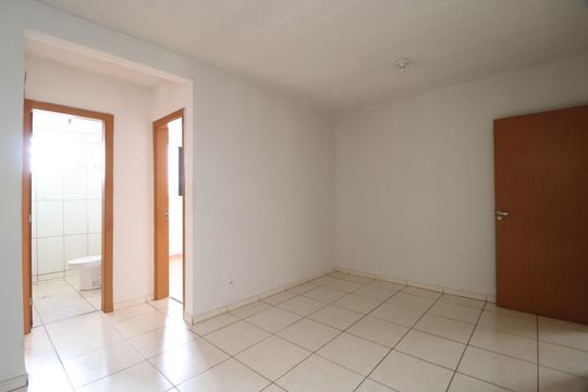 Sala de apartamento para alugar com 2 quartos, 47m² em Jardim Canaã, Uberlândia