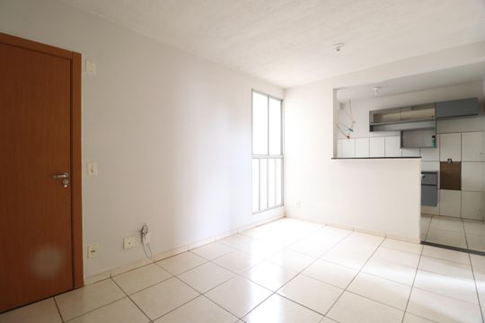 Apartamento para alugar com 2 quartos, 47m² em Jardim Canaã, Uberlândia