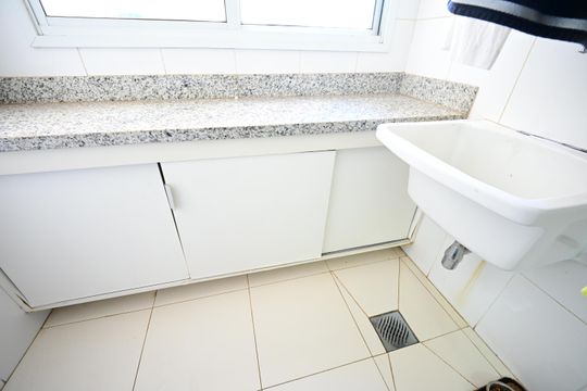 Área de serviço de apartamento para alugar com 4 quartos, 2m² em Setor Bueno, Goiânia