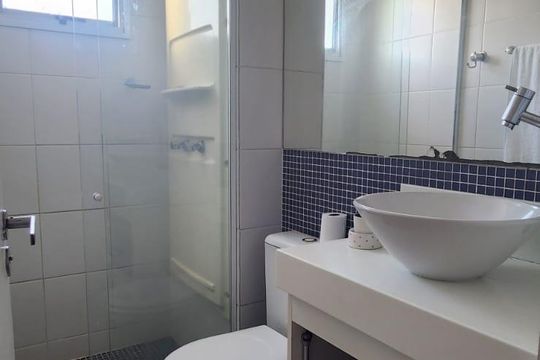 Banheiro de apartamento para alugar com 2 quartos, 48m² em Sacomã, São Paulo