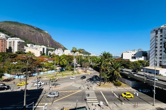 Apartamento à venda com 2 quartos, 87m² em Humaitá, Rio de Janeiro