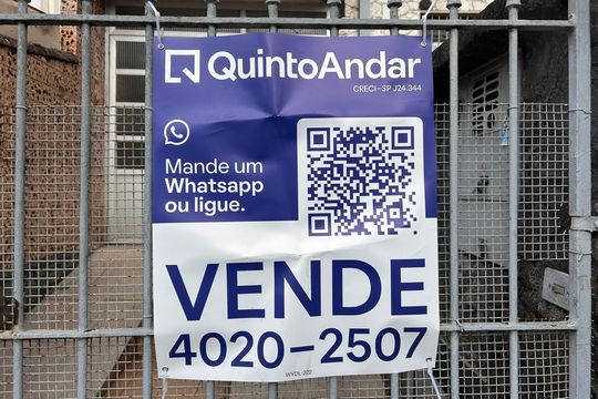 Placa de casa à venda com 3 quartos, 250m² em Jardim Aeroporto, São Paulo